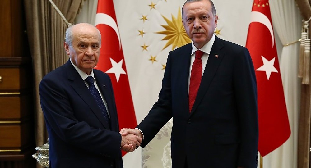 FAŞİST TÜRKİYE DEVLETİNİN, KAN EMİCİ, KURD DÜŞMANI YÖNETİCİLERİNE CEVABIMIZ